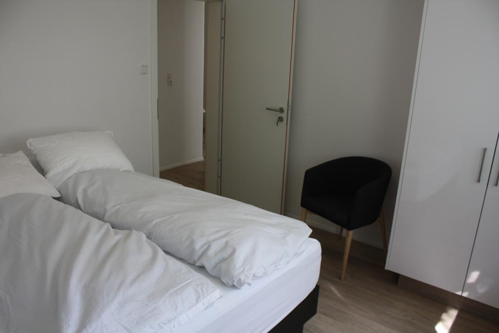 Brekkugata 33 Guesthouse آكيورِيْري المظهر الخارجي الصورة